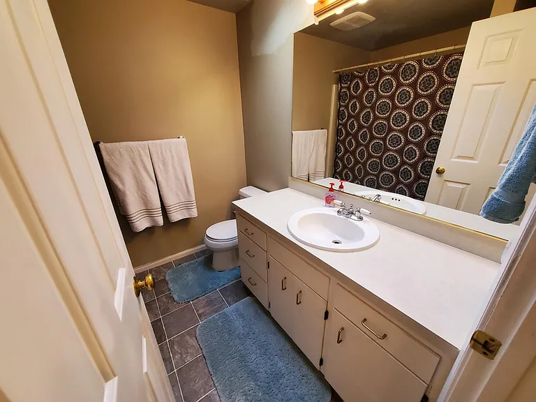 Upstairs bathroom