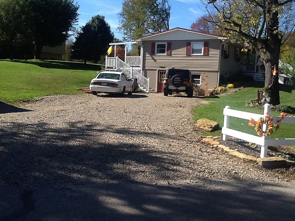 1st image of 4656 Ashwood Dr