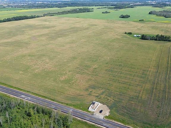 2nd image of 63062 Township Road 710 Rural Grande Pr #1