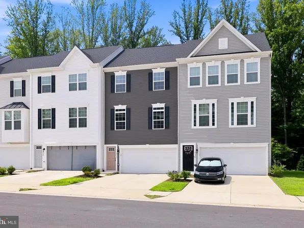 4522 Dale Creek Way, Woodbridge, VA 22193