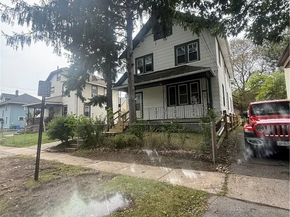 21 Crombie St, Rochester, NY 14605