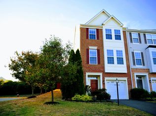 501 Planters Ter NE, Leesburg, VA 20176