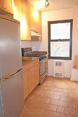 Rented by Bellmarc Realty | media 5