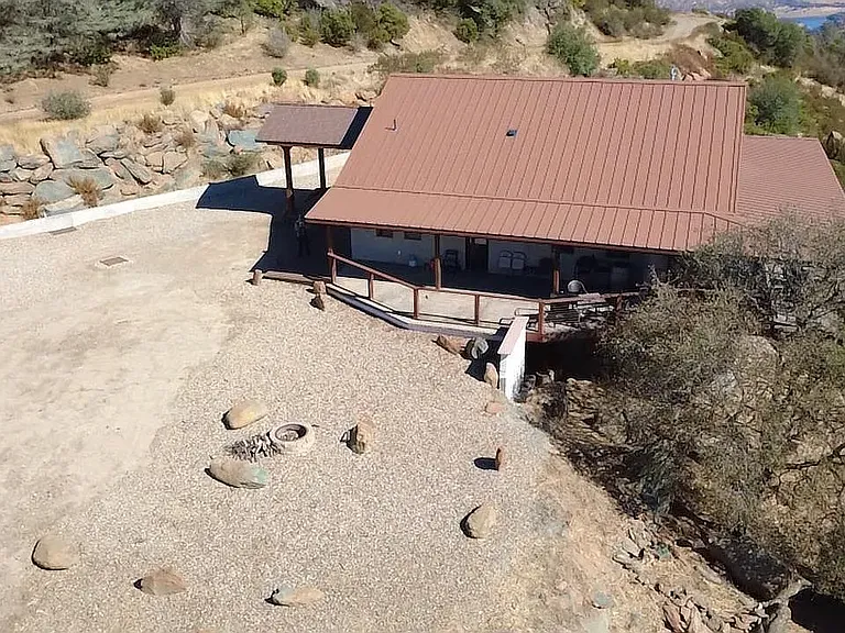 2280 Roan Rd — Photo 13