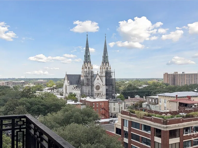 24 E Liberty St #73&83 — Photo 41