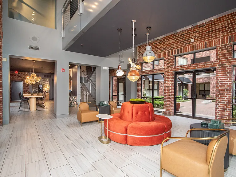 Sabine Street Lofts — Photo 9