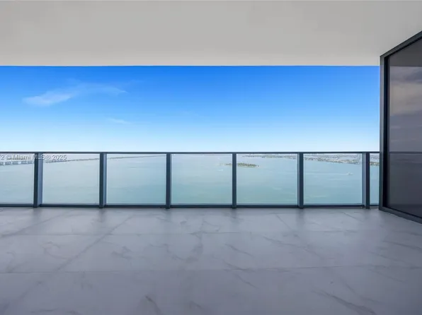 700 NE 24th St #2306, Miami, FL 33139