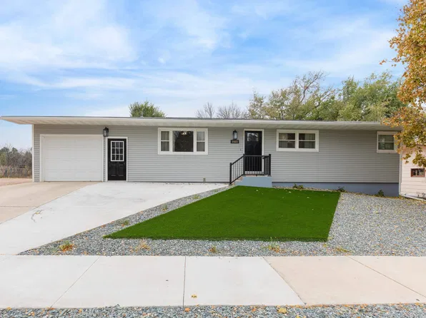 2425 MINNEWASTA RD, Rapid City, SD 57702