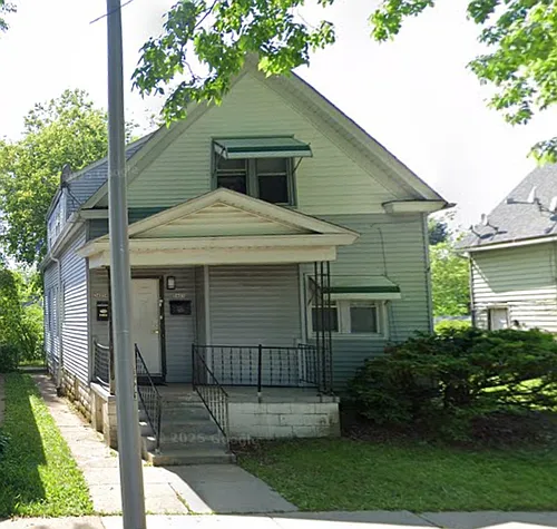 3405 N 10th St Photo 1