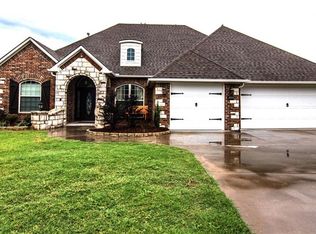 3014 Lake Overlook Ct, Fort Smith, AR 72903