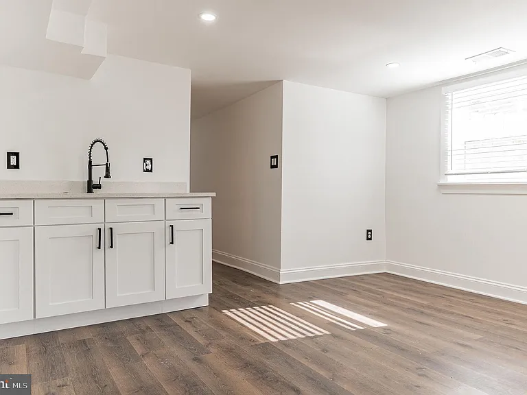 5300 5th St NW — Photo 18