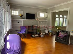 142-144 Milburn Street, 144 Milburn Street