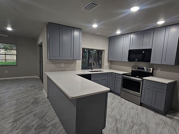 5th image of 1270 Deltona Blvd
