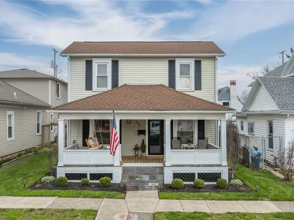 111 W Dow St, Tipp City, OH 45371
