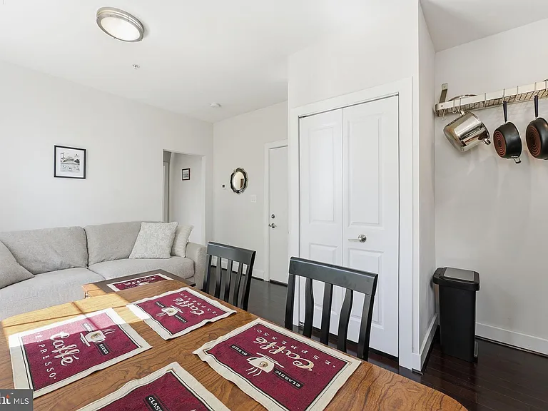 315 G St NE #306 — Photo 9