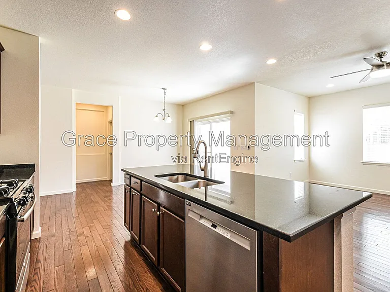 618 W 171st Pl — Photo 9