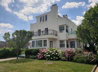1 Deal Lake Ct, Asbury Park, NJ 07712