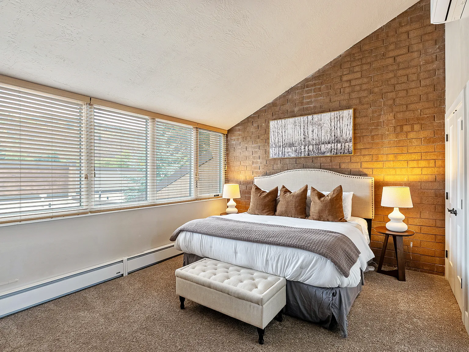 1770 Captain Molly Dr — Photo 2