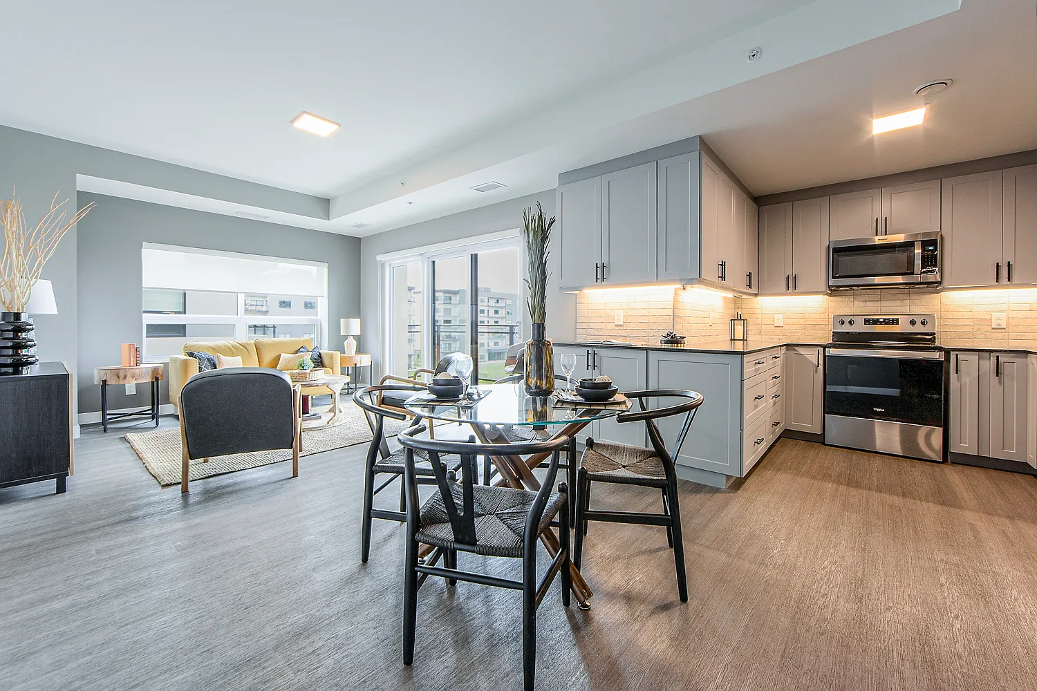 Rosewater Apartments — Photo 1