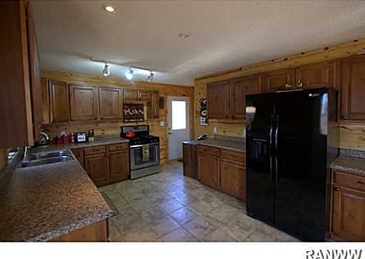 4th image of 7801 N Melsvck Road