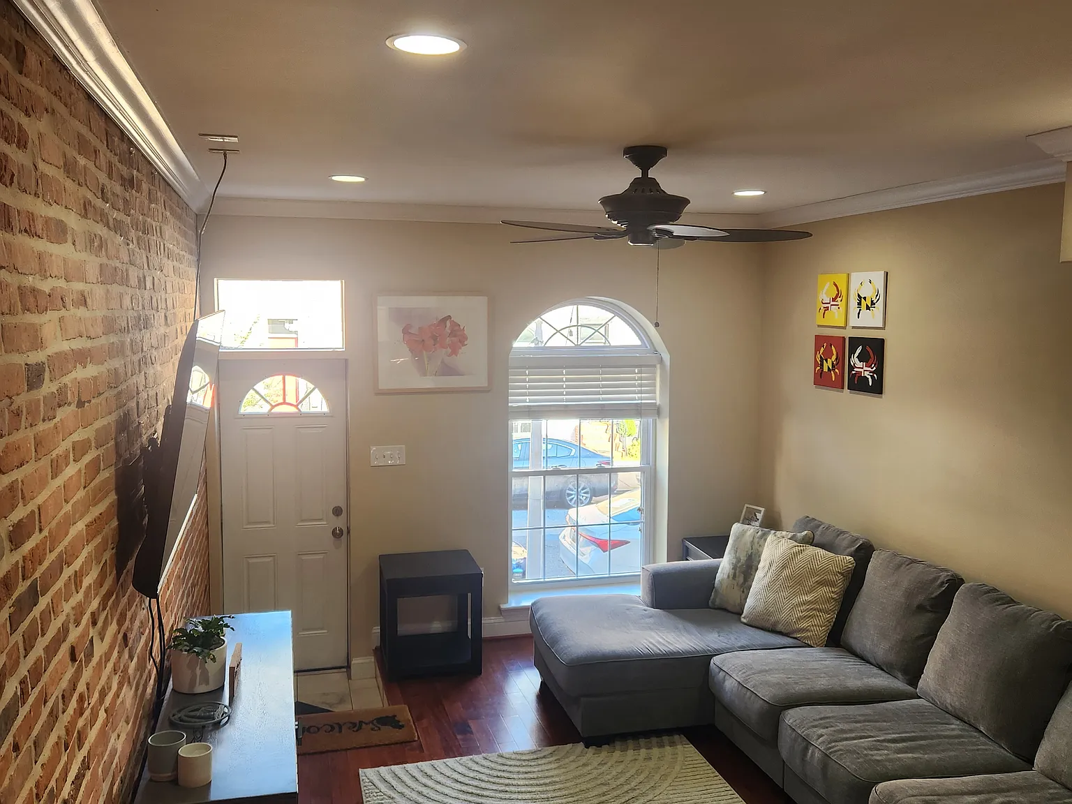 2 bed, 2.5 bath, 1184 sqft, $2,700 — Photo 3