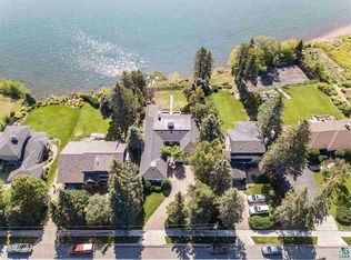 5214 London Rd, Duluth, MN 55804