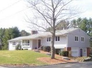 11 Riverbend Rd, York, ME 03909