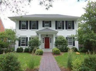 759 Pleasant Ave, Glen Ellyn, IL 60137