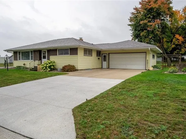 2008 16th Avenue, Bloomer, WI 54724