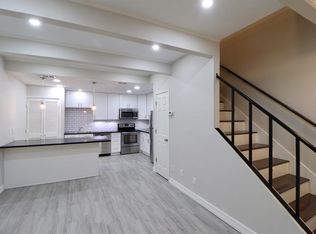 5929 Queensloch Dr APT 116, Houston, TX 77096