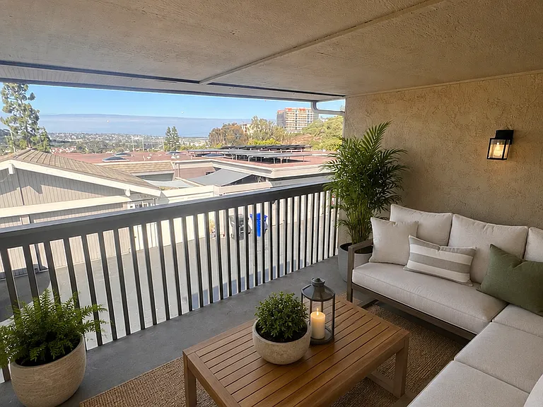 6322 Caminito Lazaro — Photo 11