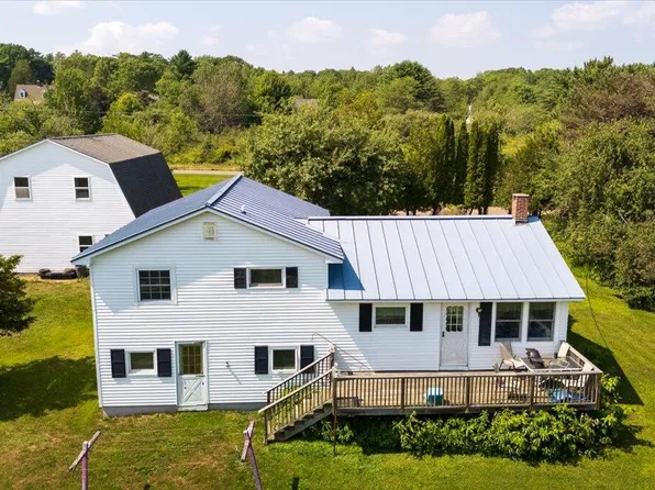 18 Town Clerks Road, Owls Head, ME 04854