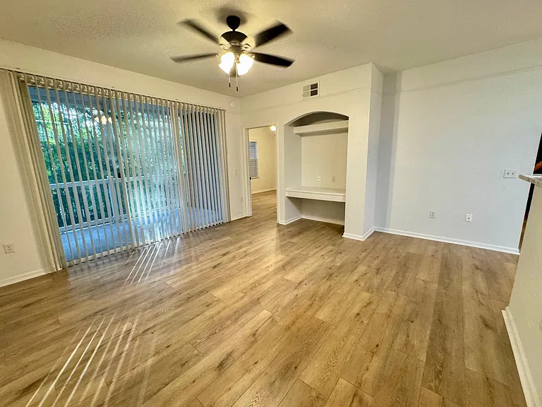 2801 Chancellorsville Dr #1012 — Photo 7