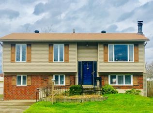 403 Revolutionary Rd, Louisville, KY 40214