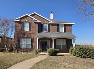 2413 Redfield Dr, Mesquite, TX 75181