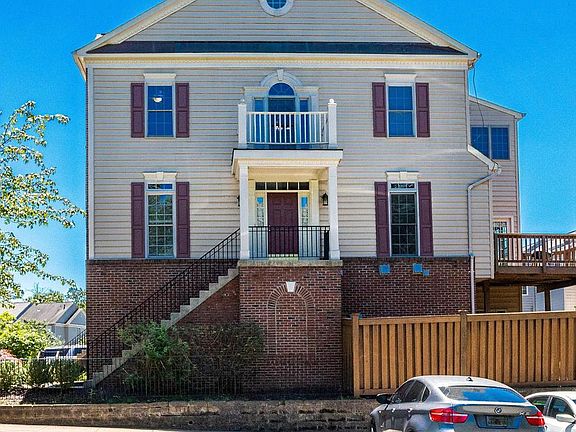 3rd image of 4529 Fair Valley Dr