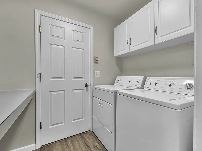 8076 W San Fernando Ct — Photo 22