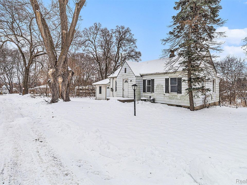 1st image of 8050 Ortonville Rd