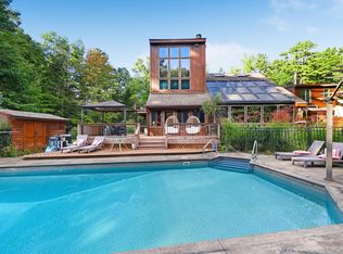 22 Lacatena Road, Pine Bush, NY 12566