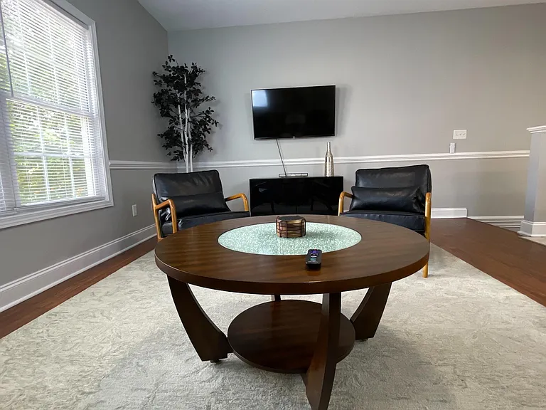 169 E Grand Ave #101 — Photo 17
