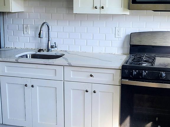5th image of 59 W Essex St #A