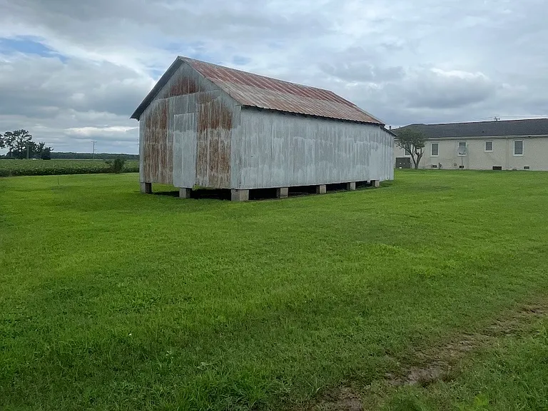 2629 State Highway 45 N — Photo 14