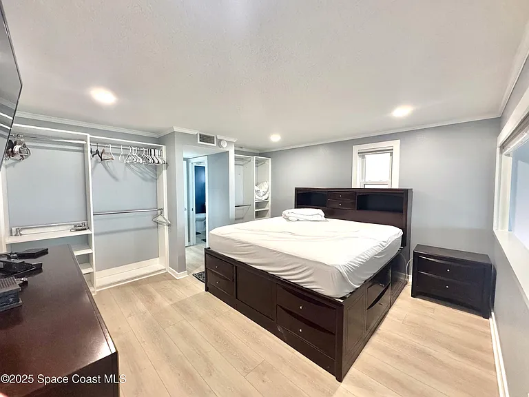 5050 Ocean Beach Blvd #301 — Photo 22