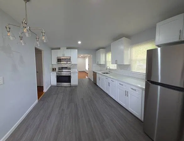 Darby Dr, Huntington Station — Photo 2