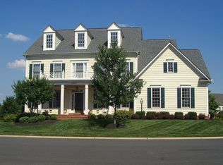 8201 Roxborough Loop, Gainesville, VA 20155