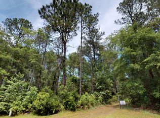 581 NE 216th St, Lawtey, FL 32058