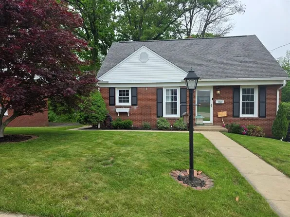 5020 Clifton Dr, Aliquippa, PA 15001