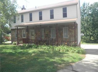 121 Sherwood Dr, Monaca, PA