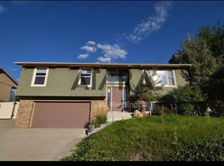 9111 S Parakeet Dr, Sandy, UT 84093