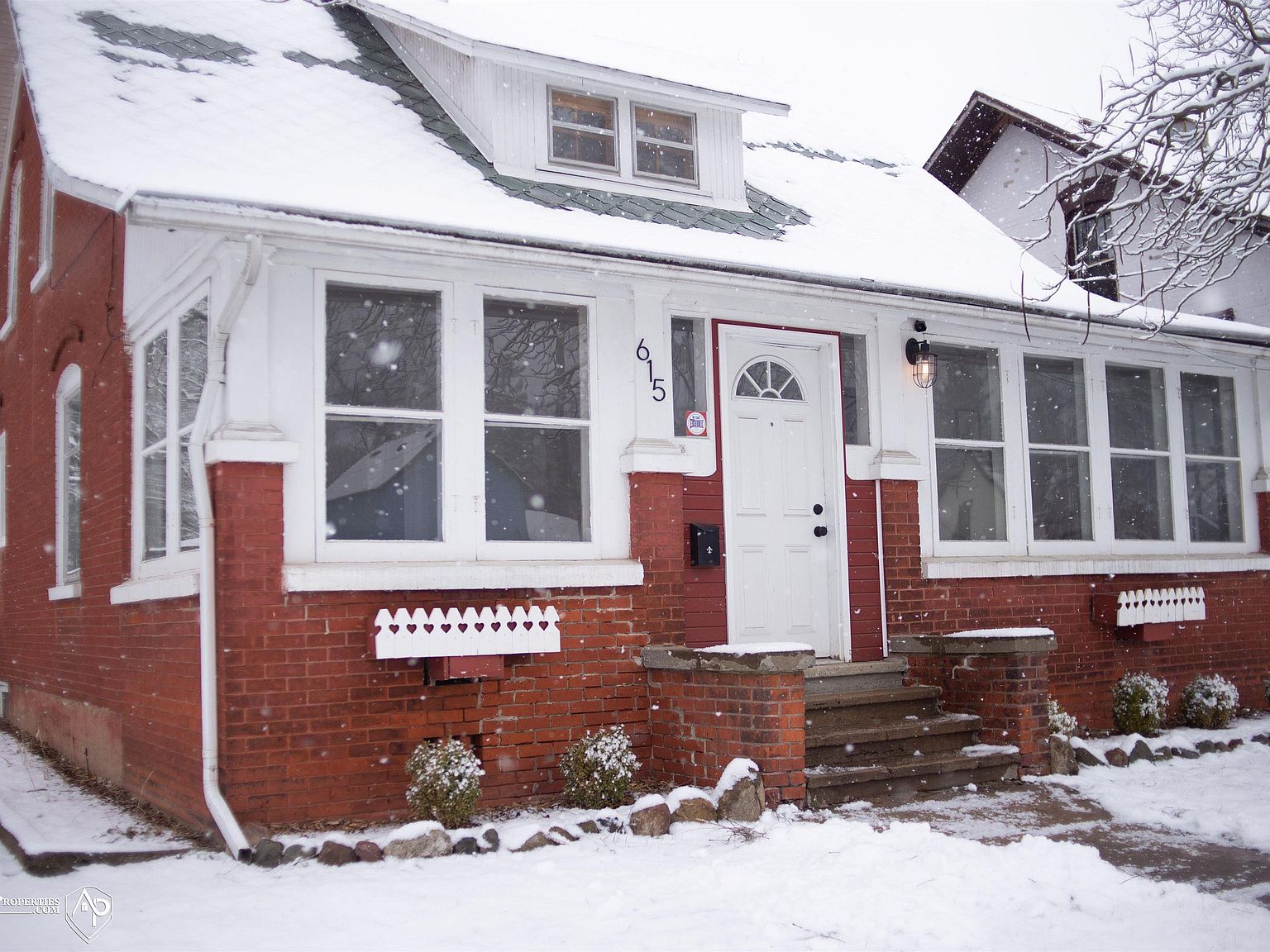 615 N Mill St, Clio, MI 48420 Zillow